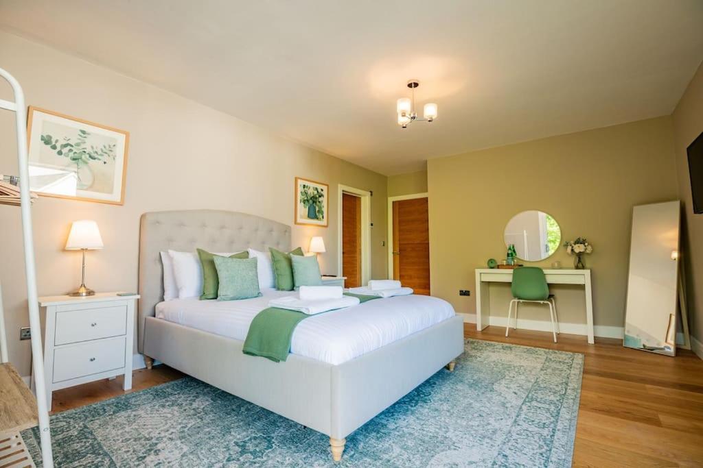 Host & - Hilltop House Hébergement de vacances Worcester